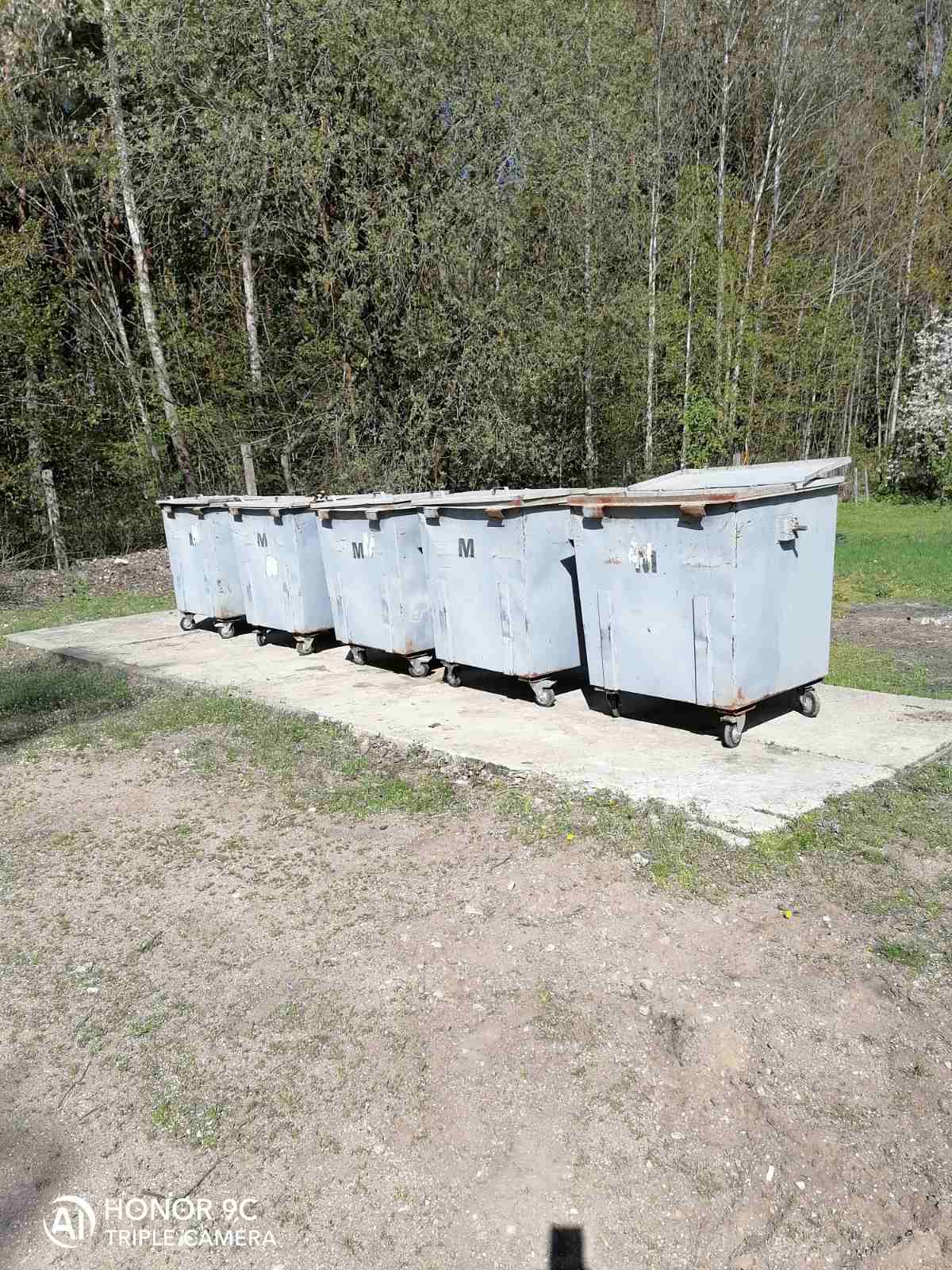 контейнеры